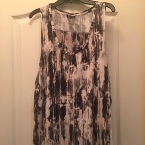 Mercer and Madison Tank Large Long